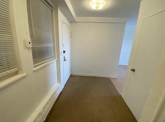 Sold by Remax City Square | media 4