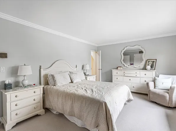 17-09 215th Street image 15 of 43