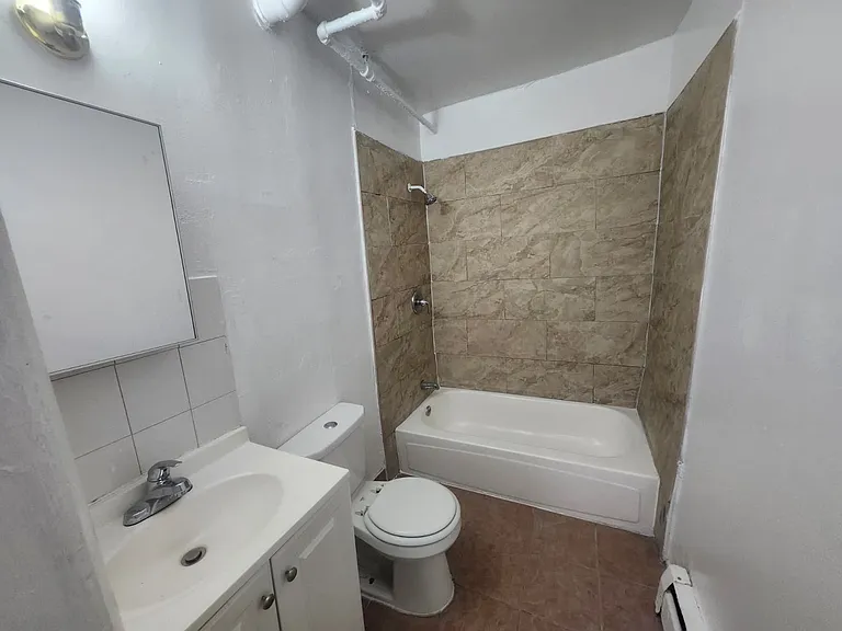 100 S Essex Ave #1E — Photo 13