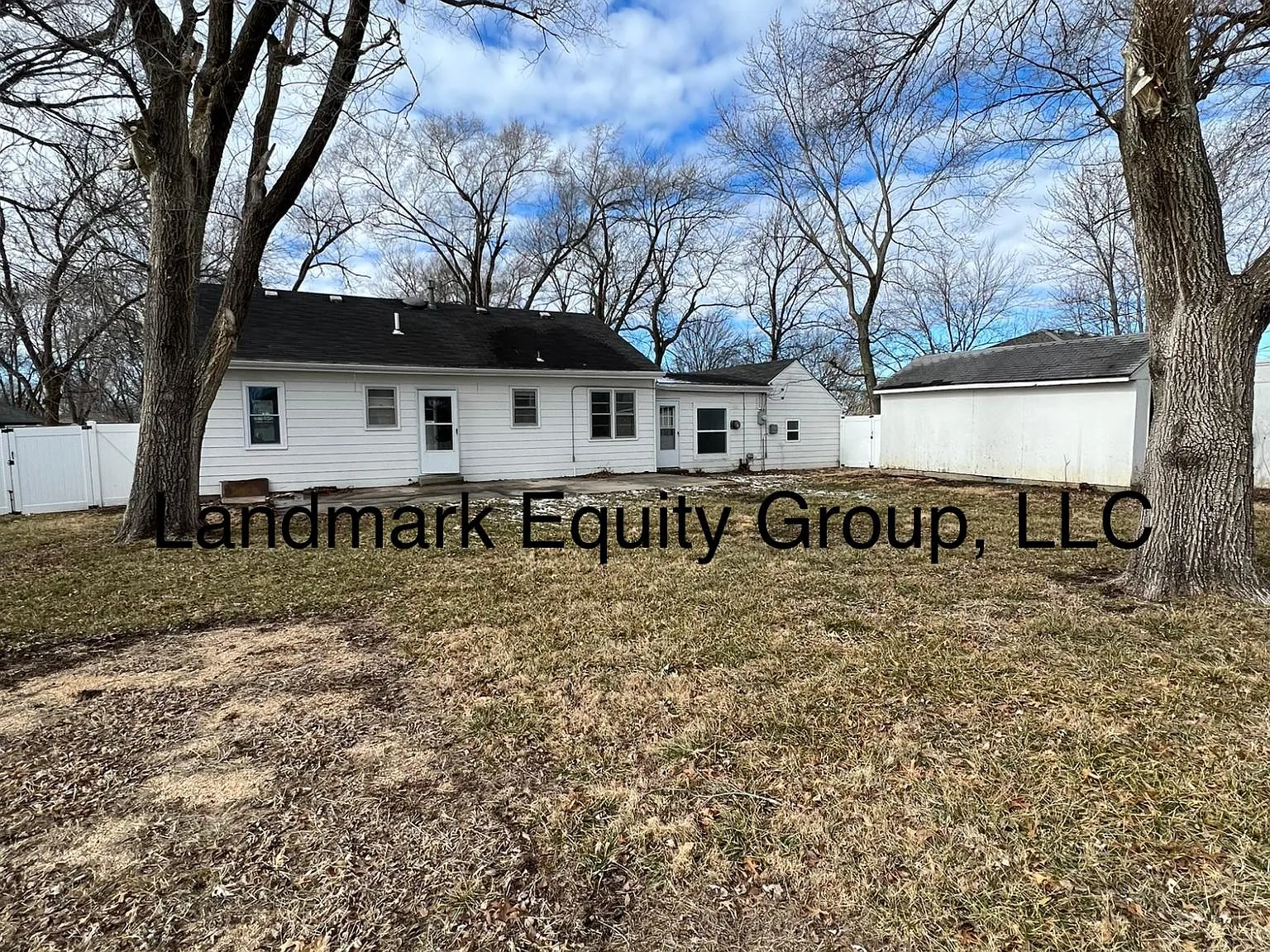 3 bed, 1228 sqft, $1,550 — Photo 4
