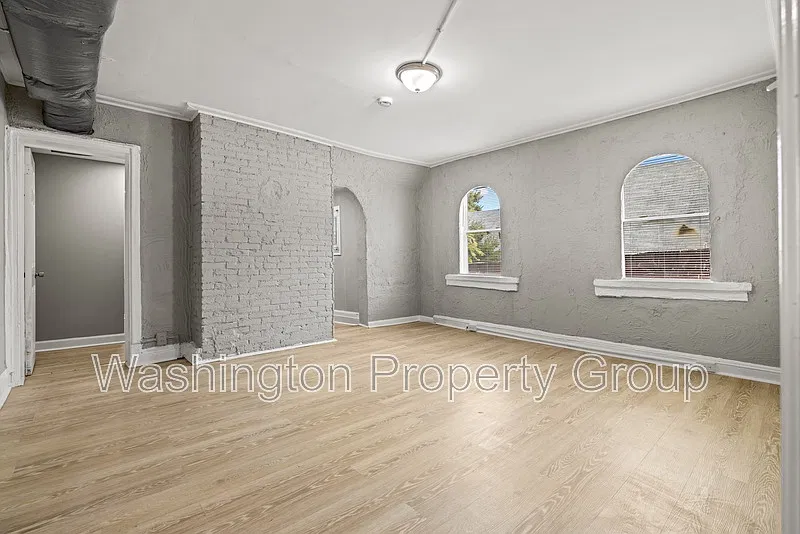 3 bed, 2.0 bath, 1200 sqft, $1,650 — Photo 4