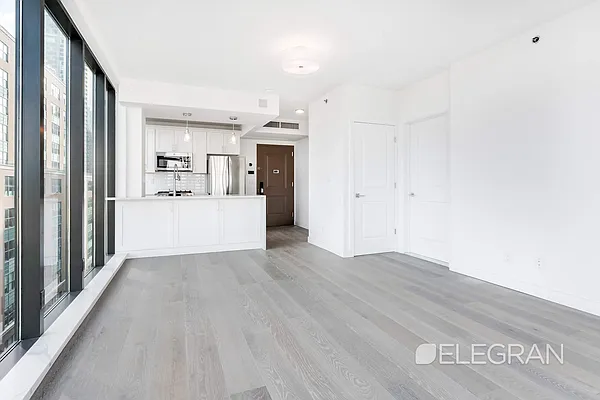 Rented by (Legacy) Elegran | media 13