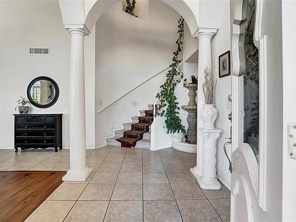 4th image of 1356 Silver Gate Pl