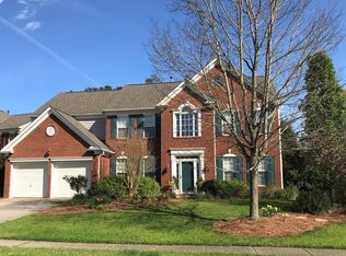 9520 Linden Tree Ln, Charlotte, NC 28277