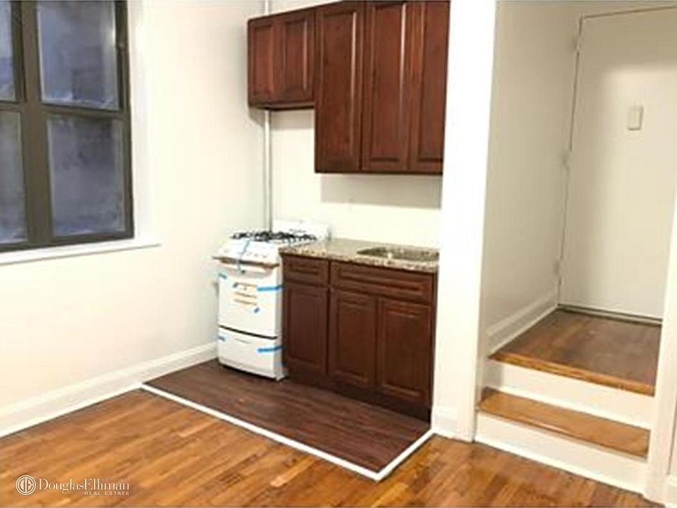 1st image of 4515 48th St APT 1E