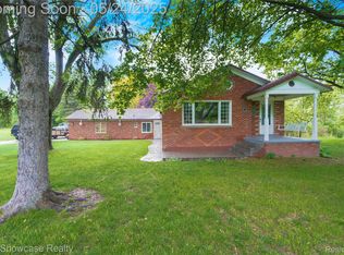 30449 Hickey Rd, Chesterfield, MI 48051