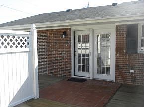 4th image of 103 Twin Oaks Dr