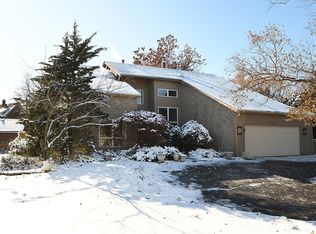 3134 Redwood Ct, Flossmoor, IL