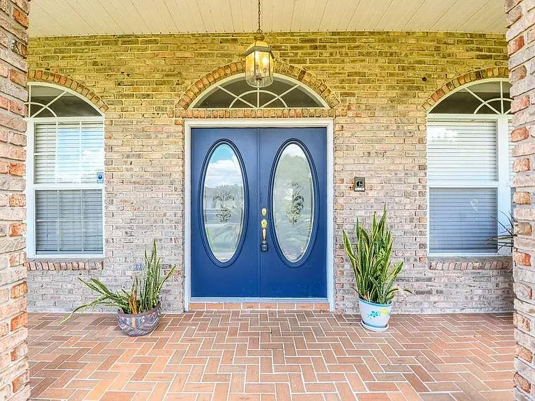 2396 Nightingale Ln — Photo 5