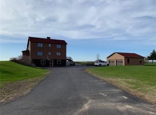 43 Sparrowhawk Point Rd, Lisbon, NY 13658