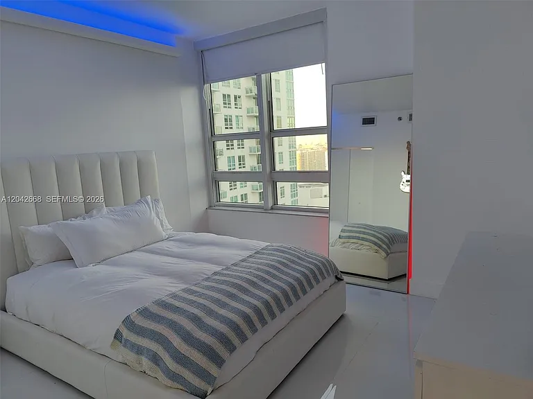 951 Brickell Ave #2704 — Photo 10