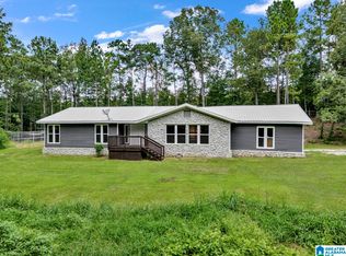 185 Wild Berry Dr, Sterrett, AL 35147