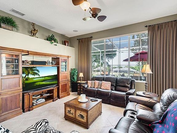 5th image of 1556 Sherbrook Dr