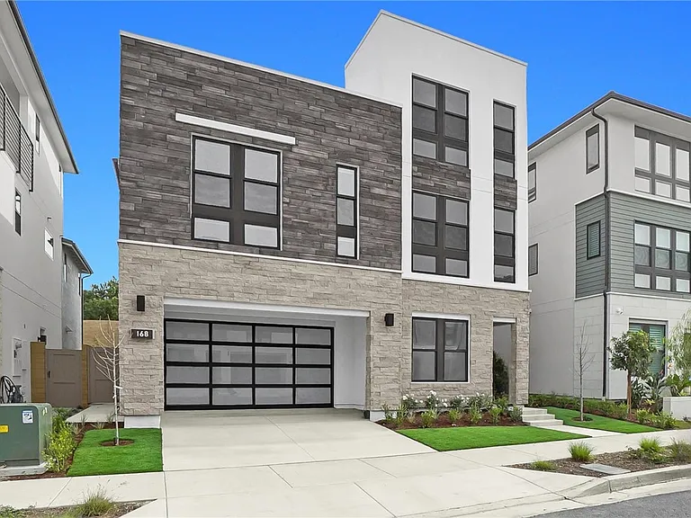 168 Creation St — Photo 2