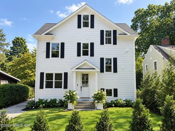 9 Maple St, Cos Cob, CT 06807