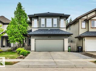 1107 Chahley Ct NW, Edmonton, AB T6M 0K5
