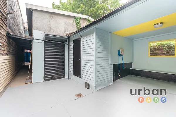 Rented by Urban Pads | media 30