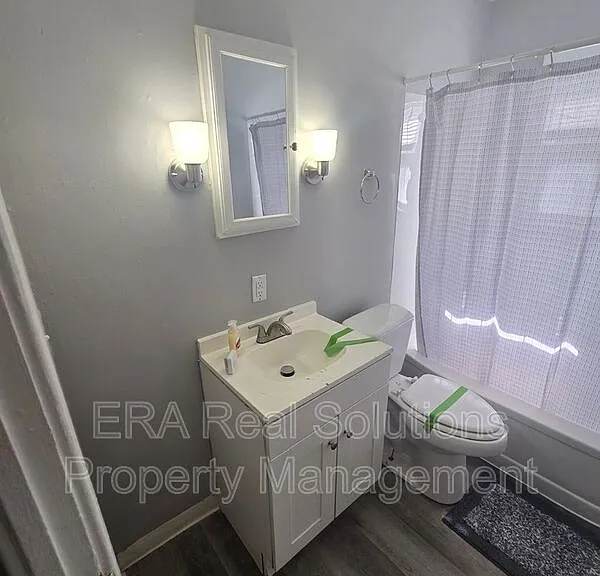 2236 Atwood Ter — Photo 8