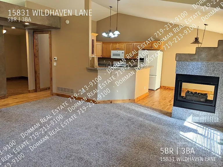 15831 Wildhaven Ln — Photo 8