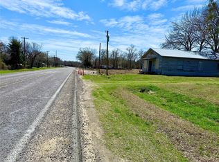 115 S Center St, Bonham, TX 75418