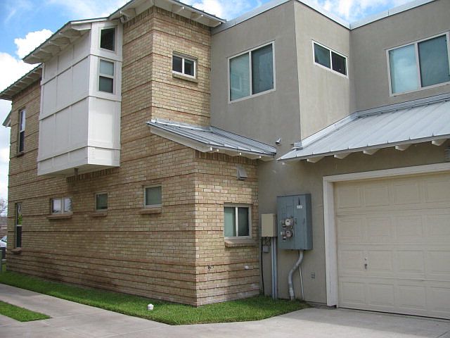 1st image of 524 Wildrose Ln APT 6