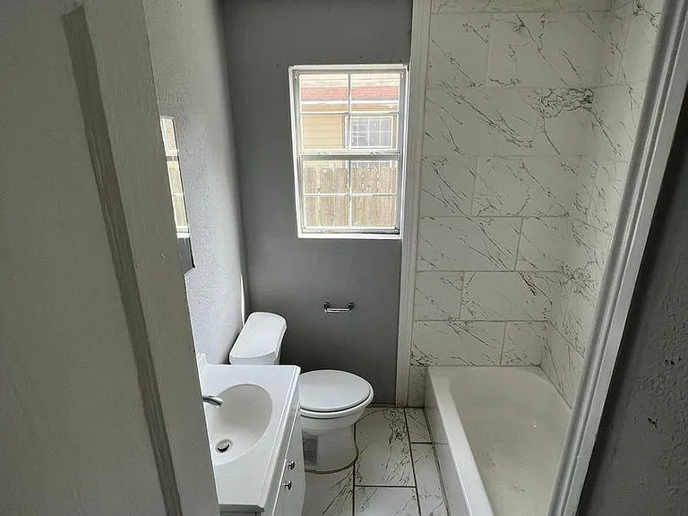 3210 Winbern St #A — Photo 6
