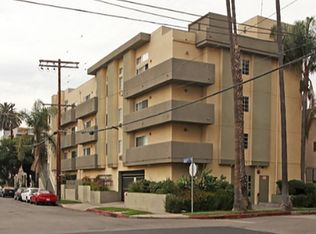 1201 N. Mansfield Ave., Los Angeles, CA 90038