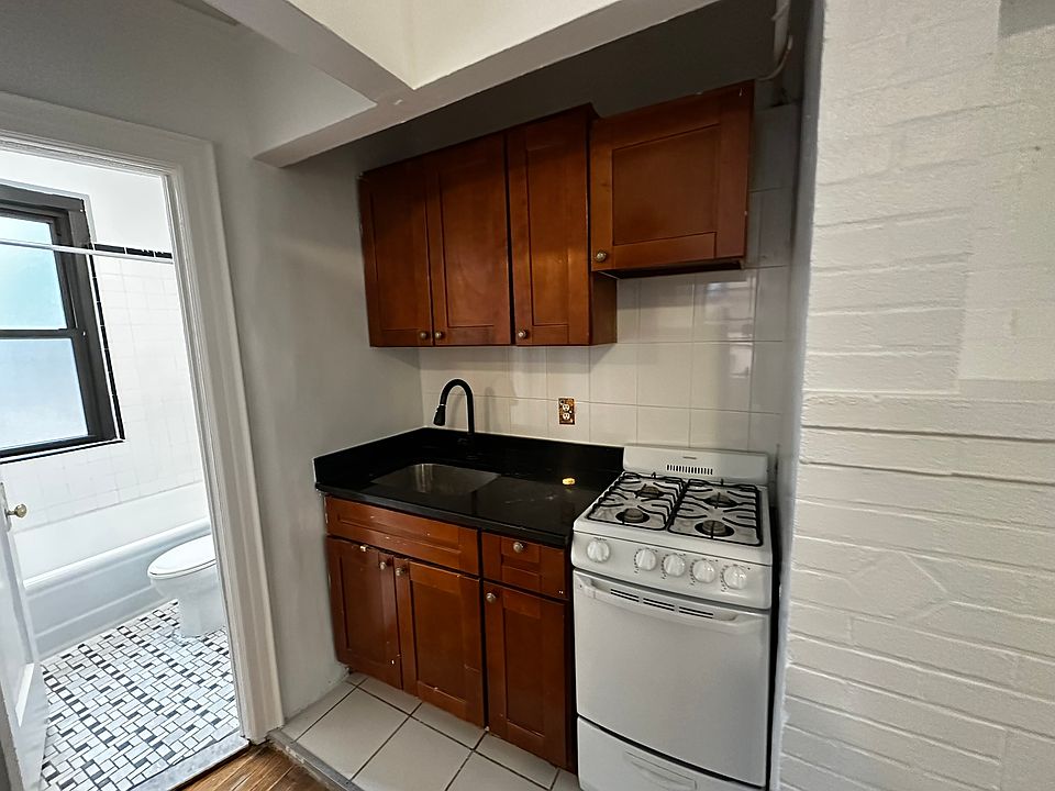 1st image of 593 1st Ave #6