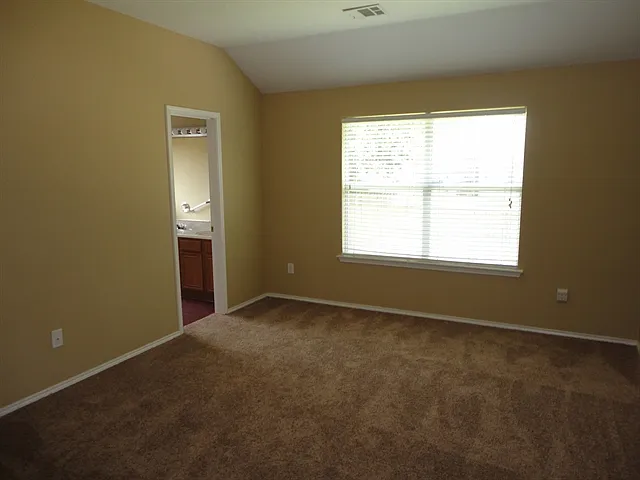 732 Fox Hunt Trl — Photo 7