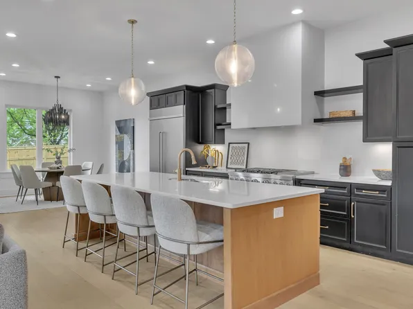 3706 Auburn Ln, Nashville, TN 37215