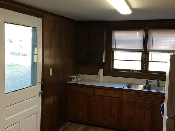 Kitchen with Stove