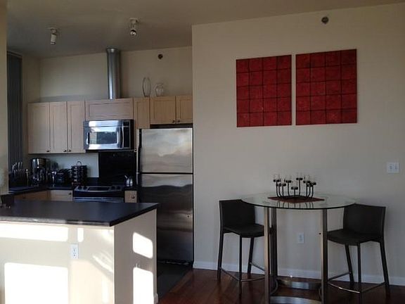 3rd image of 2717 Western Ave APT 1000