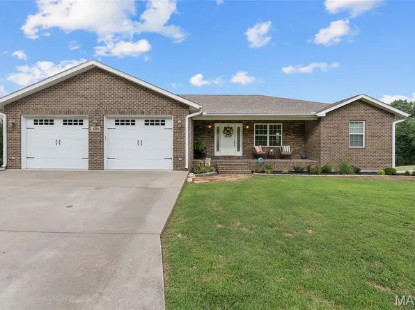 100 Stull Dr, Benton, MO 63736