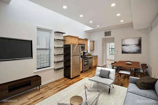 Rented by Compass | media 2