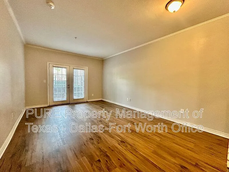 1 bed, 1.0 bath, 690 sqft, $1,200 — Photo 3
