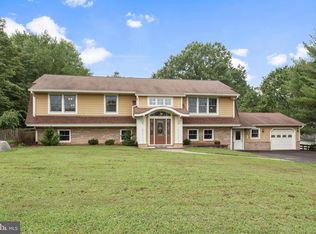 15904 Meadow Walk Rd, Woodbine, MD 21797