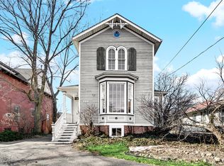 118 N Prospect Ave, Park Ridge, IL 60068