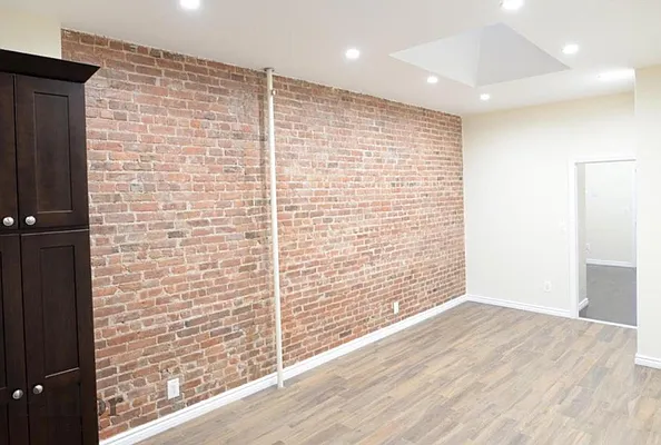 Rented by Parlor Real Estate Corp | media 16