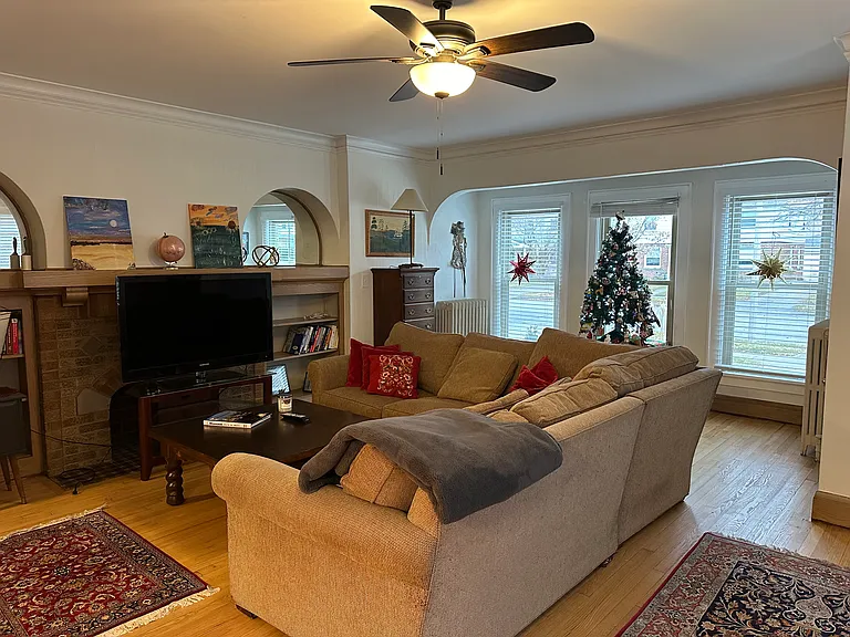 4133 N Bartlett Ave — Photo 6