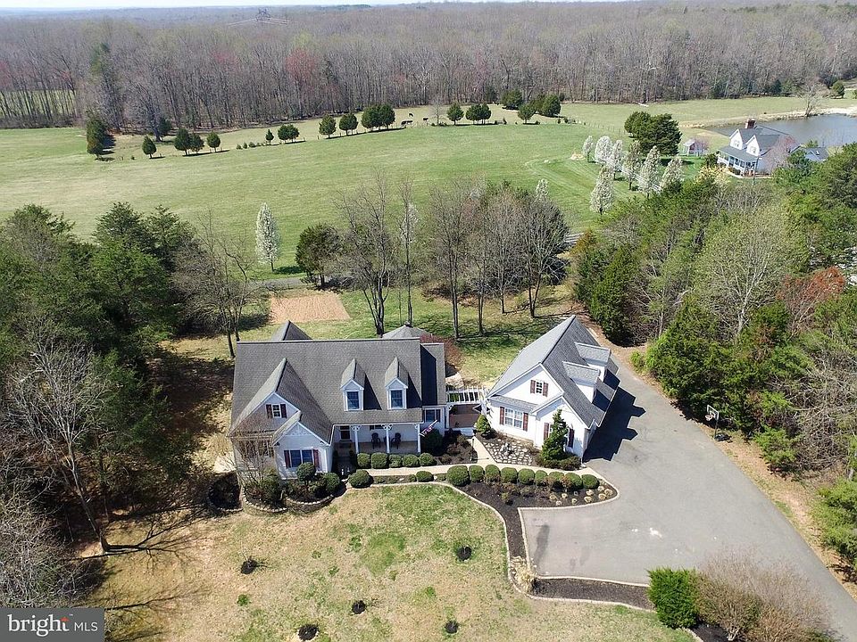1st image of 47 Marchant Dr