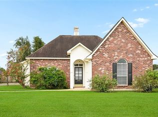 12246 Dove Hollow Dr, Denham Springs, LA 70726
