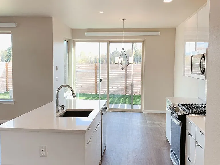 4844 Springside St — Photo 28