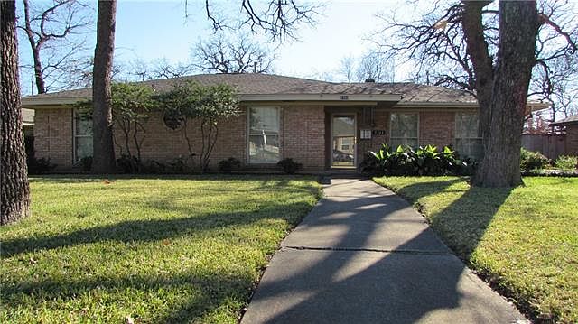 1st image of 5703 Black Oak Ln