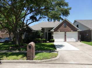 12530 Meadowglen Dr, Meadows Place, TX 77477