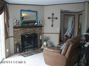 3rd image of 109 Waters Edge Dr