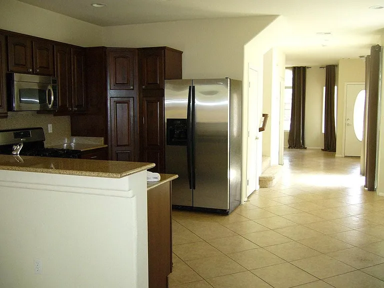 8140 Base Camp Ave — Photo 4