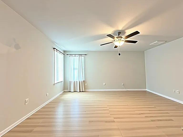 11816 Offlay Dr — Photo 14