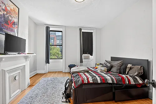 1109 Washington St #6 Photo 1