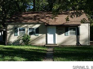 1412 Bel Aire Dr, Belleville, IL