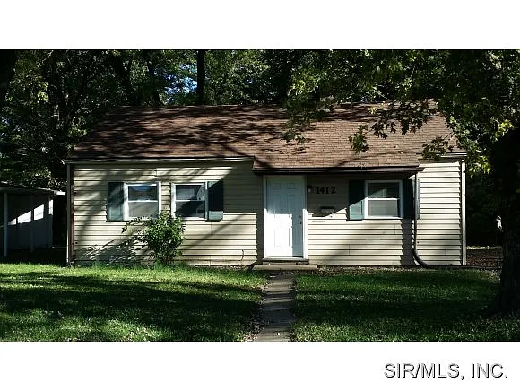 1412 Bel Aire Dr photo 1